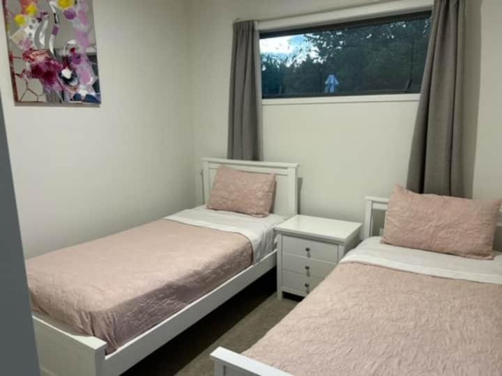 Guest House In Tepuke Te Puke Bagian luar foto